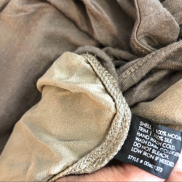 Club Monaco olive green modal silk blouse - Picture 5 of 5